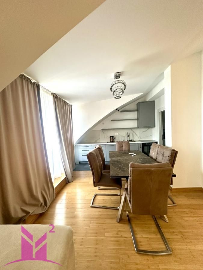 Četvorosoban stan - View 2
