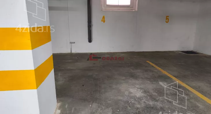 Garaža/Parking | 4zida