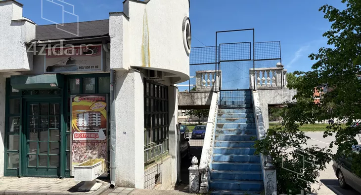 Poslovni prostor | 4zida