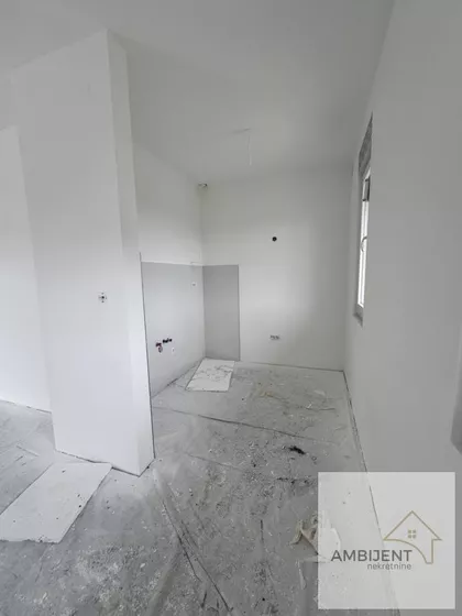 Novi Banovci | 4zida.rs