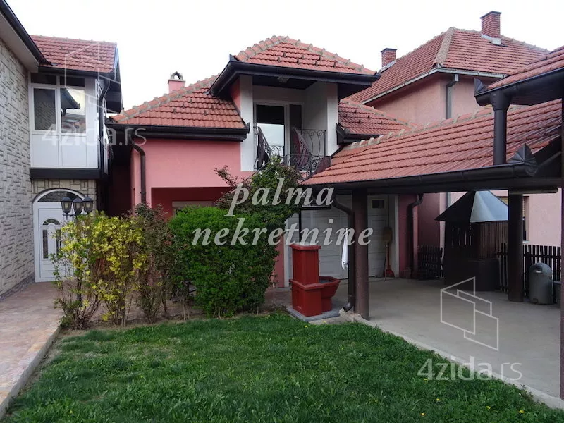 Kuća | 4zida