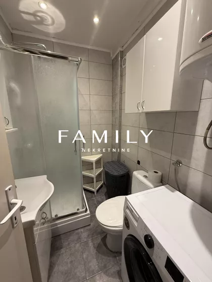 Rotkvarija | 4zida.rs