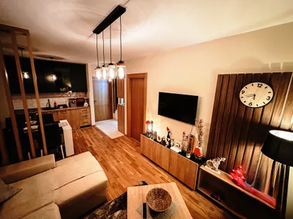 Miladina Pećinara 26 | 4zida.rs