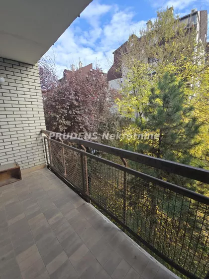 Ane Ahmatove | 4zida.rs