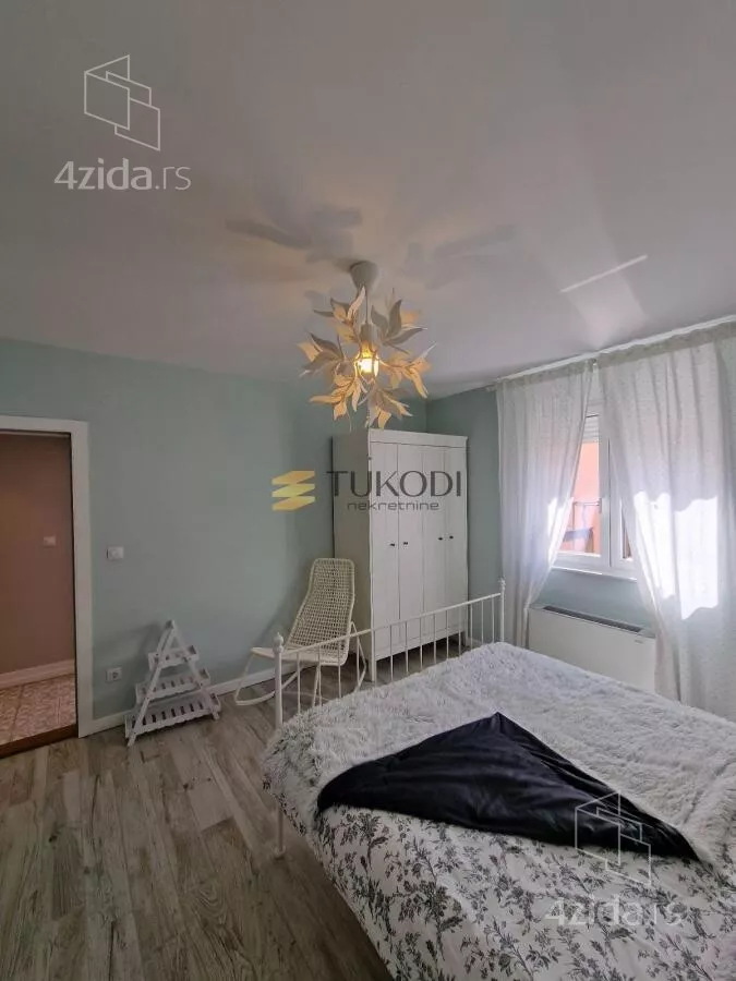 Fotografija stana 10 od 16
