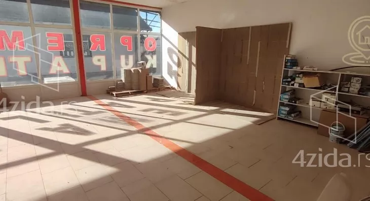 Poslovni prostor | 4zida