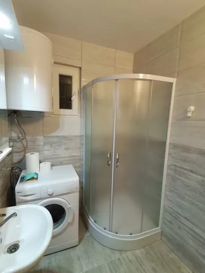 Učiteljsko Naselje | 4zida.rs