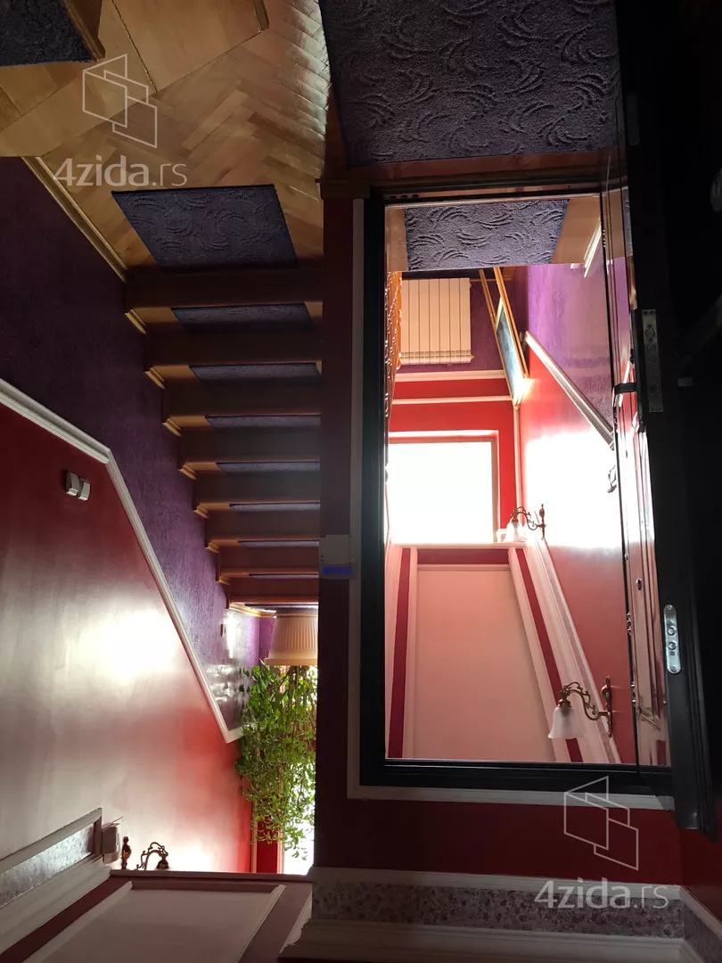3-etažna kuća | 4zida