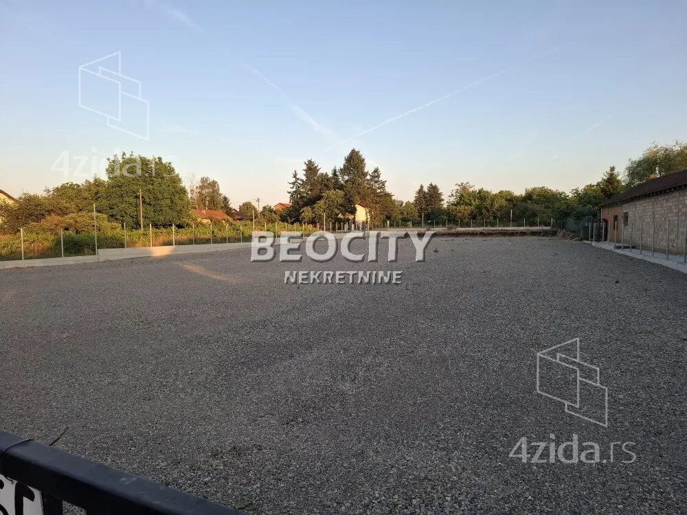 Plac | 4zida