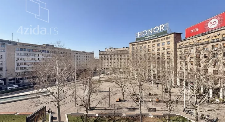 Četvoroiposoban stan | 4zida