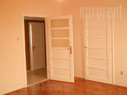 SABORNA CRKVA | 4zida.rs
