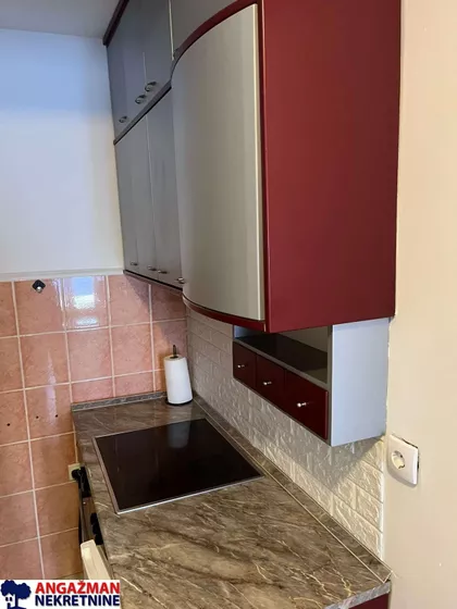 Ivana Stojanovića | 4zida.rs