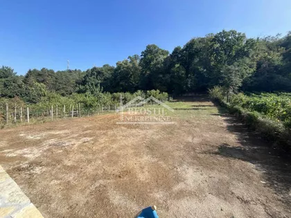 Izletnička | 4zida.rs