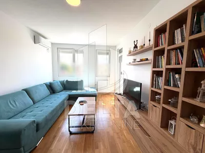 Bulevar Zona 2 | 4zida.rs