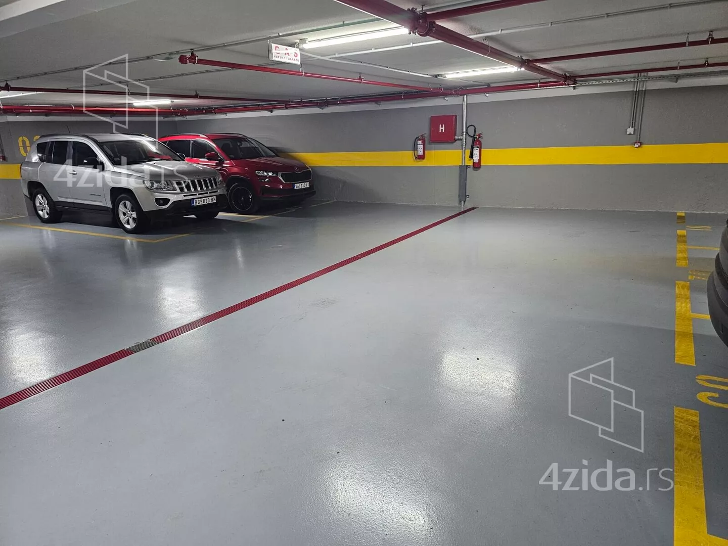 Parking | 4zida