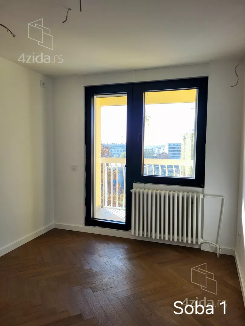 Petosoban stan | 4zida