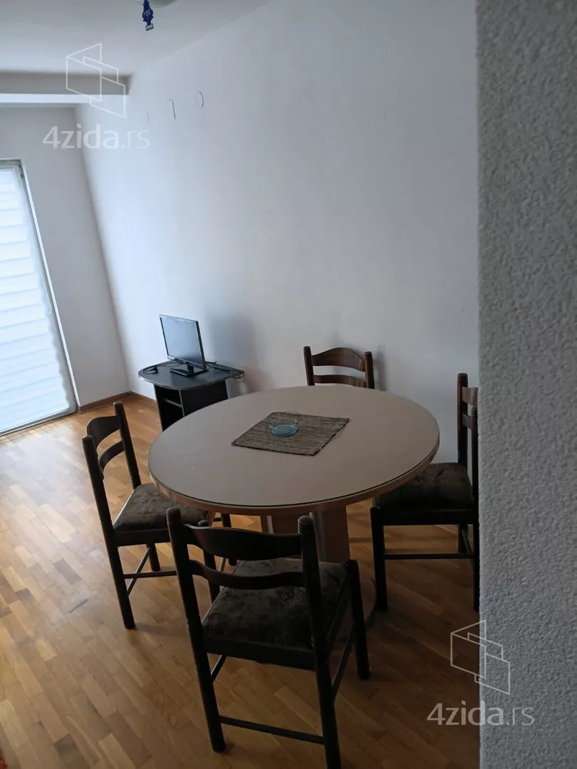 Garsonjera | 4zida