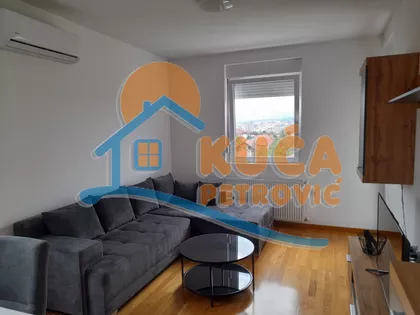 Taska Uzunovića | 4zida.rs