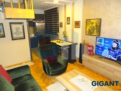 Salvadora Aljendea | 4zida.rs