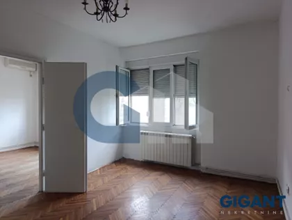 Cetinjska-Stari grad | 4zida.rs