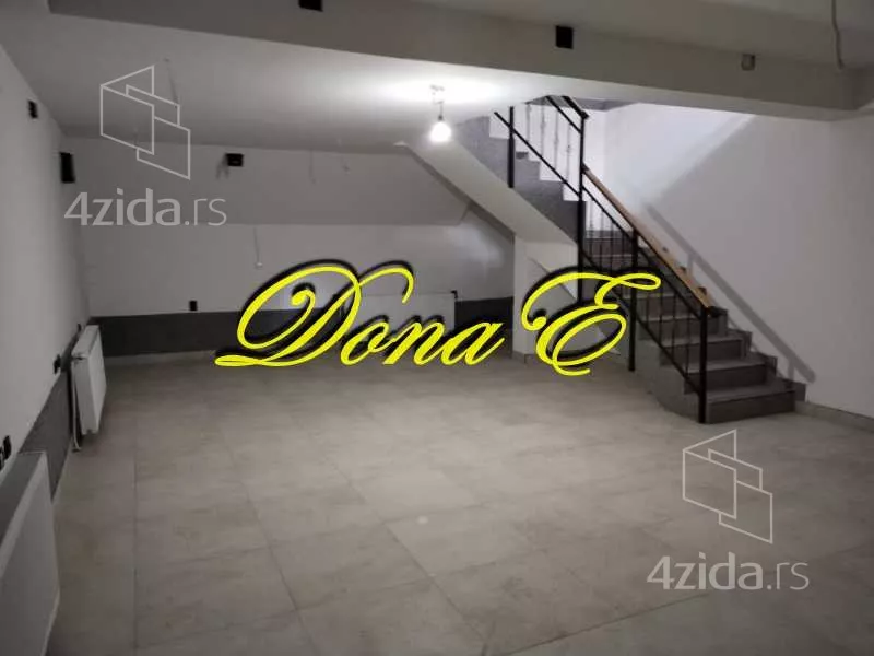 Lokal | 4zida