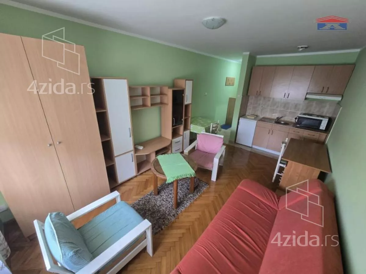 Garsonjera | 4zida