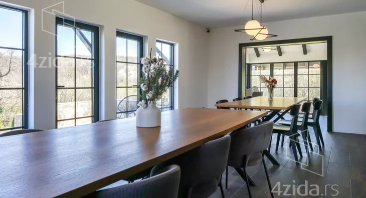 4-etažna kuća | 4zida