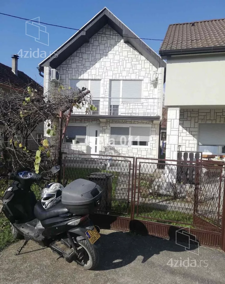 Kuća | 4zida
