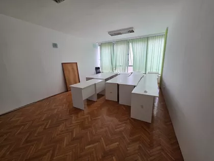 Nemanjina | 4zida.rs