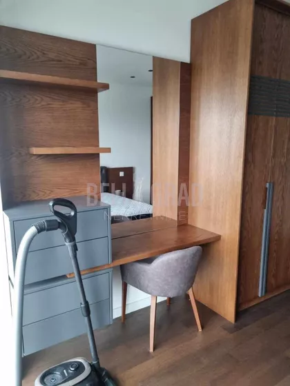 Omladinskih brigada | 4zida.rs