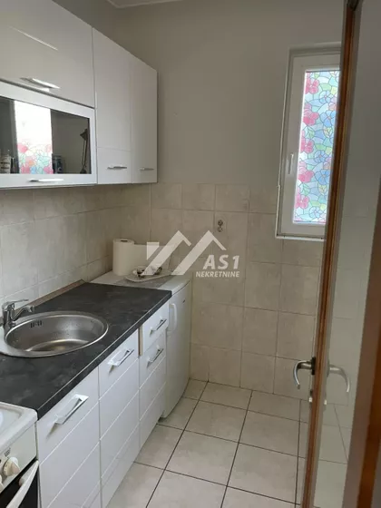 Petra Drapšina | 4zida.rs