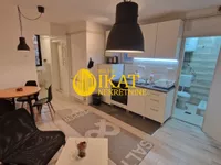 Vukov Spomenik, Zvezdara opština, Beograd | 4zida.rs