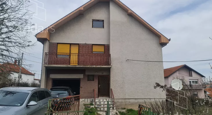 3-etažna kuća | 4zida