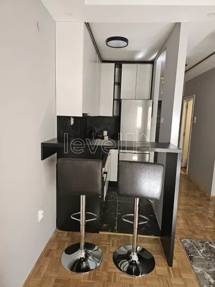 Nova Detelinara | 4zida.rs