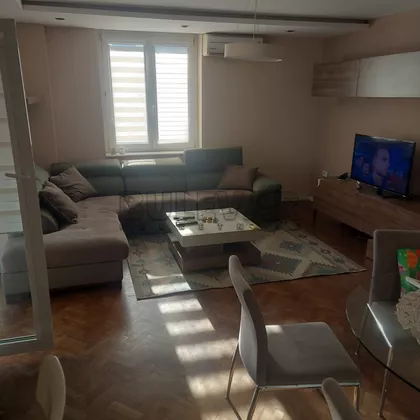 Vizantijski bulevar | 4zida.rs