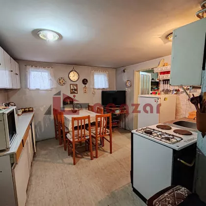 Kertvaroš | 4zida.rs