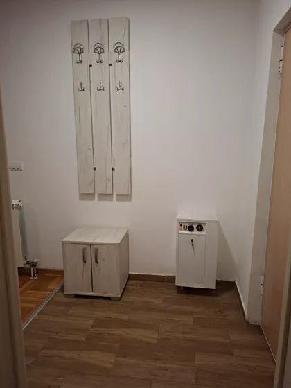 Milice Srpkinje | 4zida.rs