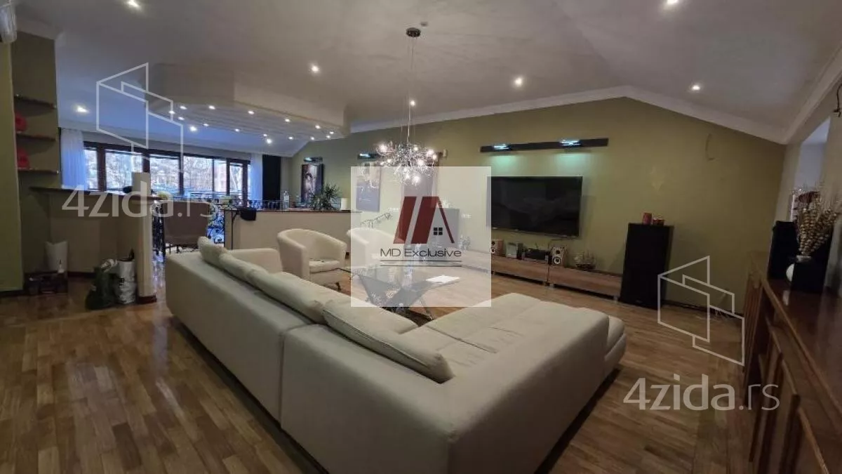 Petosoban stan | 4zida