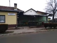 Lokal | 4zida
