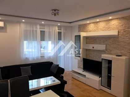 Jug Bogdana | 4zida.rs