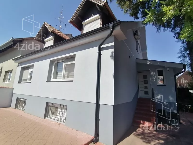 Kuća | 4zida