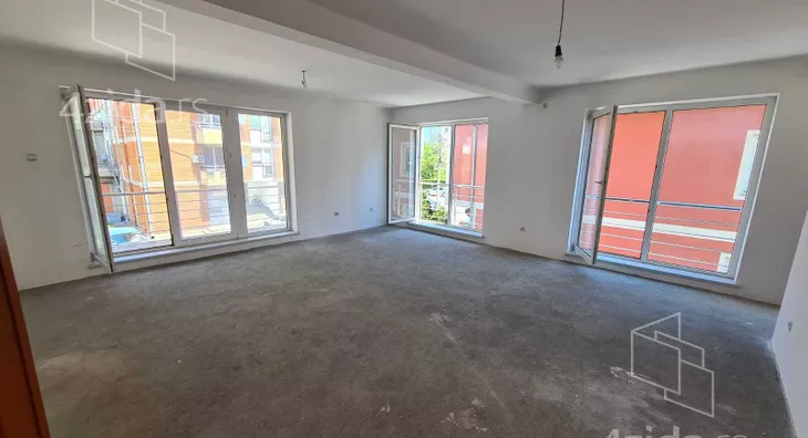 4-etažna kuća | 4zida