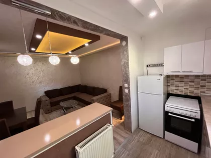 Trg Fontana | 4zida.rs