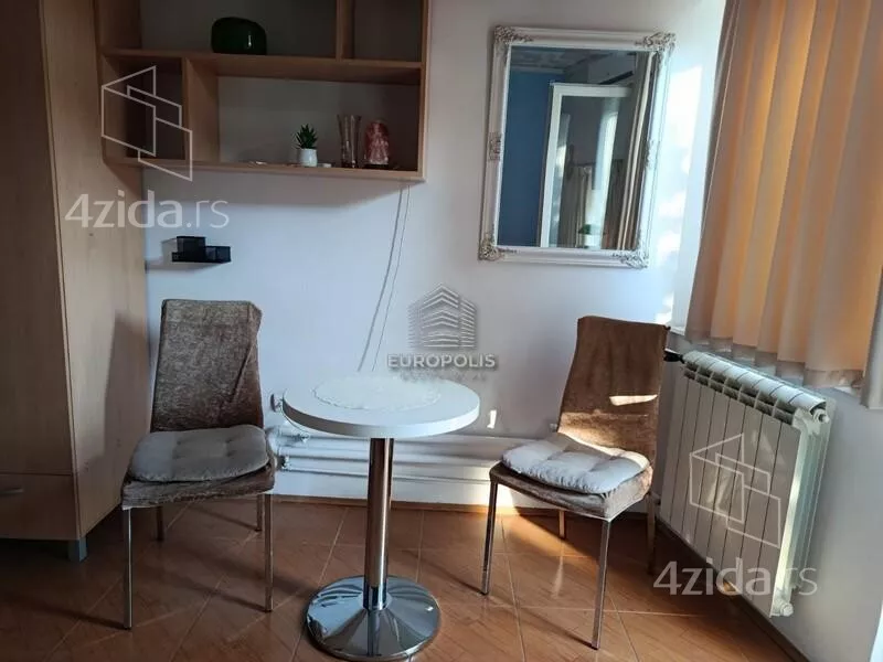 Garsonjera | 4zida