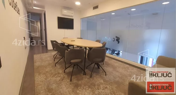 Poslovni prostor | 4zida