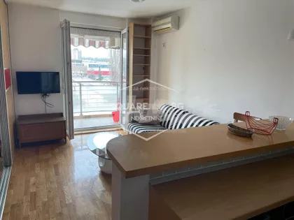 Radnička | 4zida.rs
