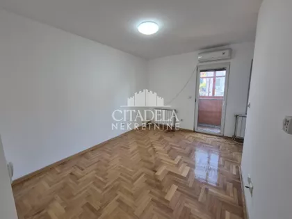 Petra Jovanovića | 4zida.rs