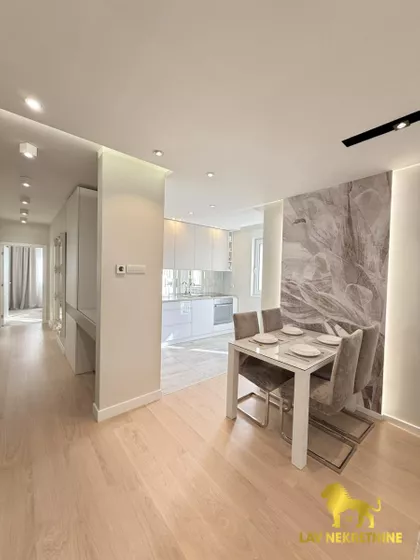 POLGAR ANDRAŠA | 4zida.rs