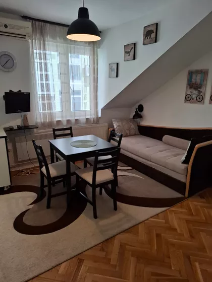 Gundulićeva 14A | 4zida.rs