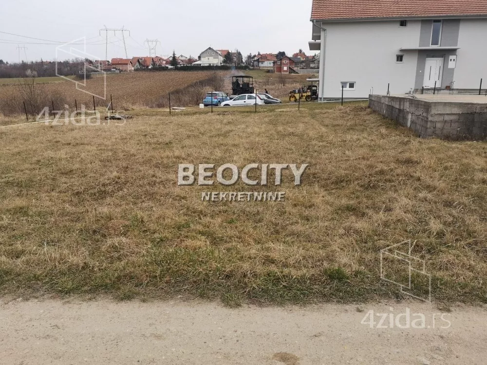 Plac | 4zida